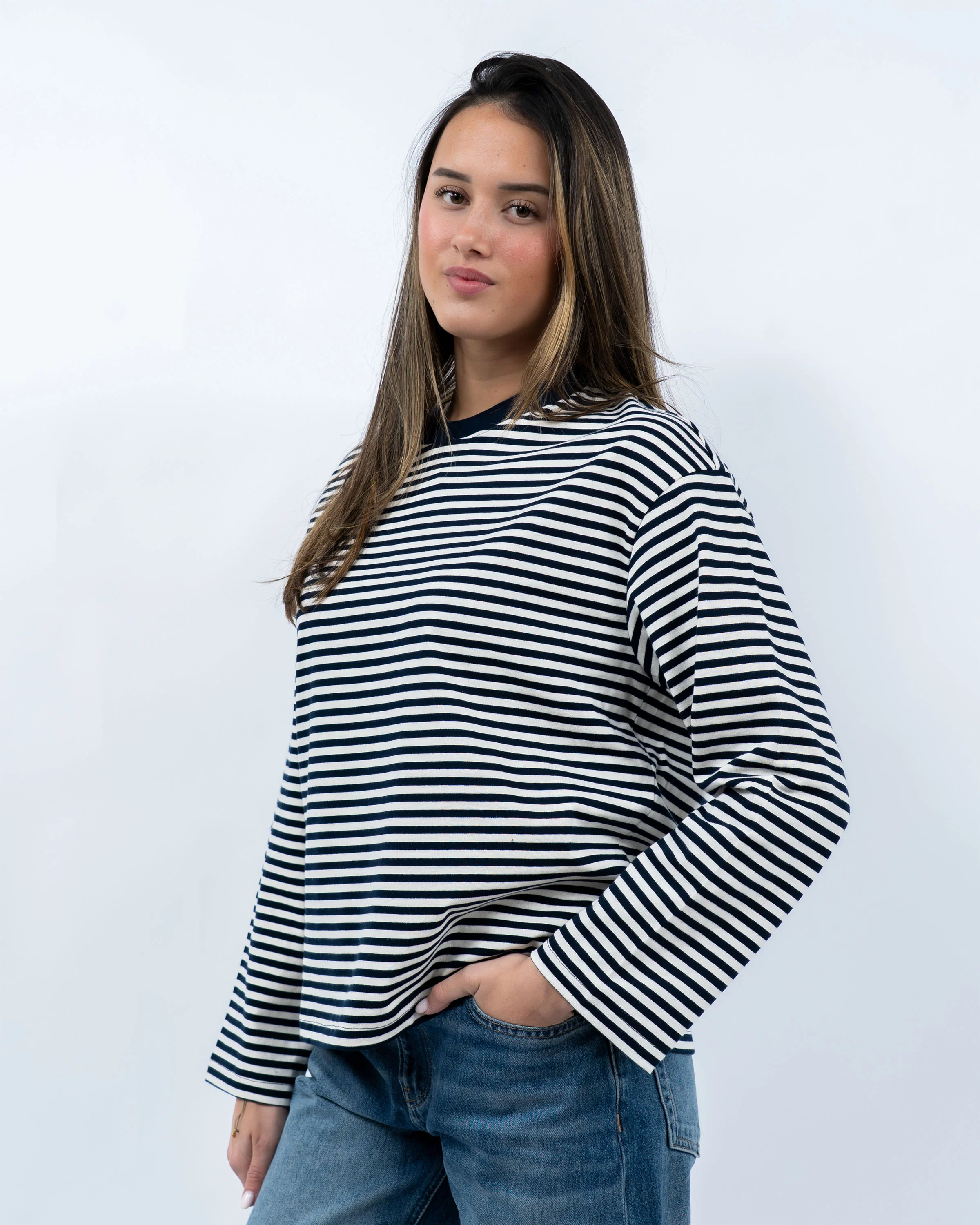 Basic Long Sleeve T-shirt - Image 5