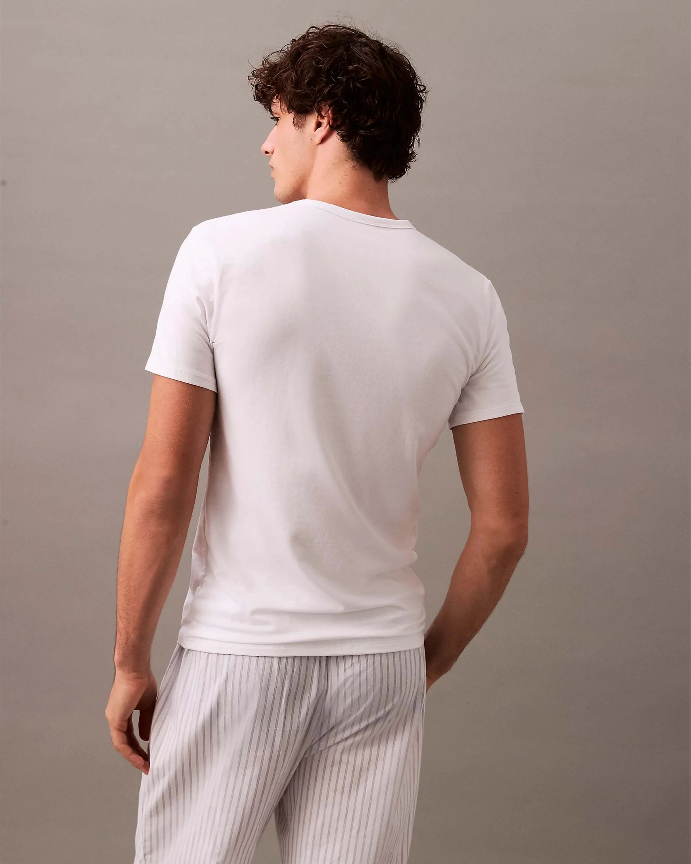 S/S V Neck 3 Pack - Image 3