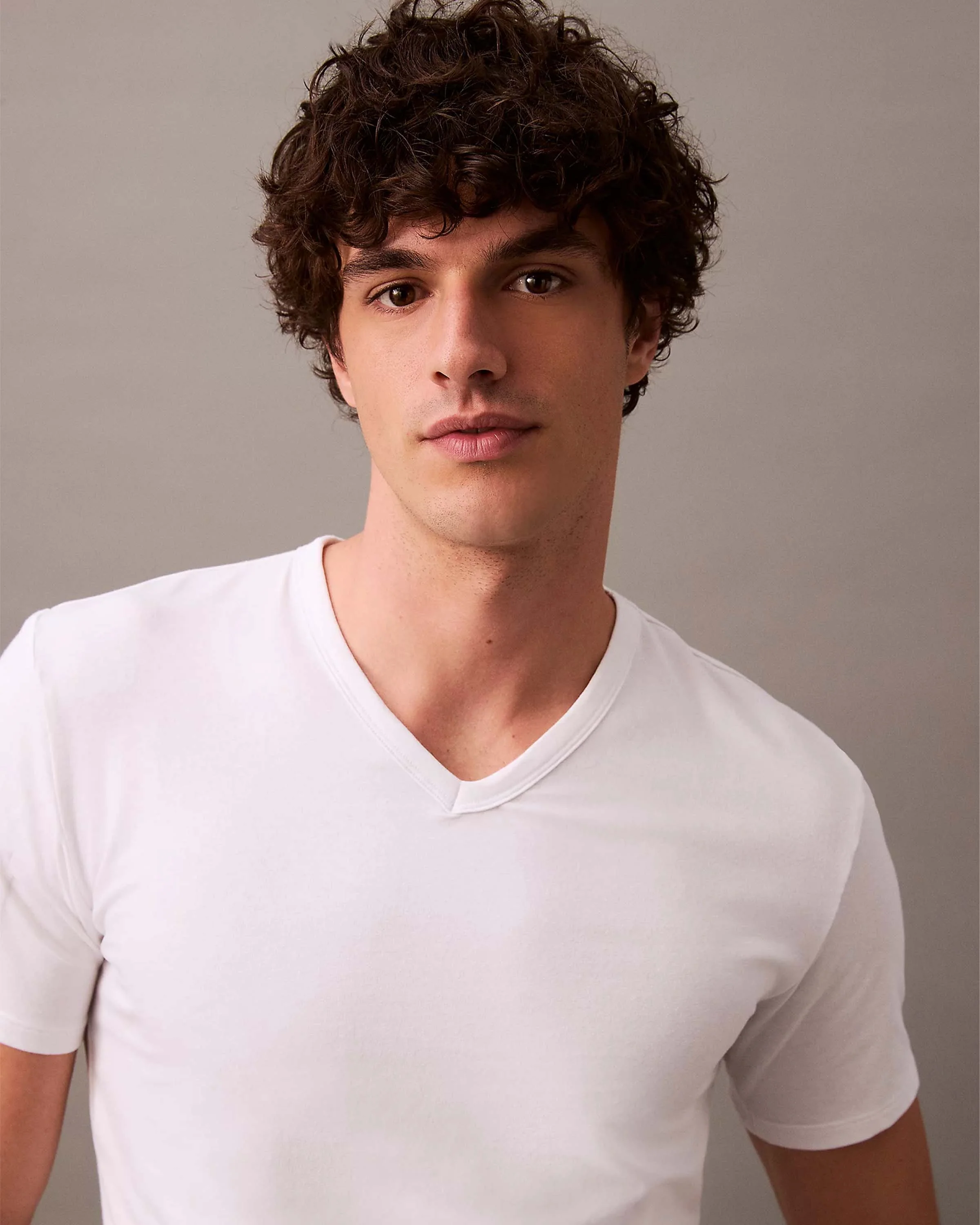 S/S V Neck 3 Pack - Image 4